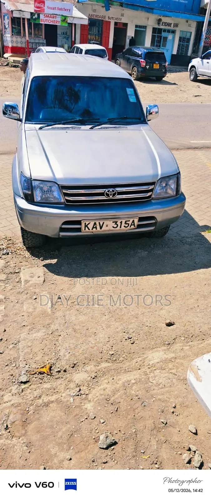 Toyota Land Cruiser Prado 1995 Silver
