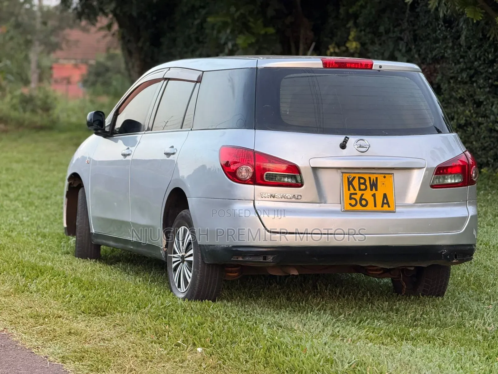 Nissan Wingroad 2006 Silver