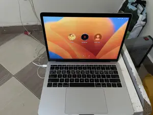 Laptop Apple MacBook Pro 2017 8GB Apple M3 Pro eMMC 256GB