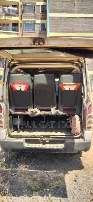 Toyota HiAce 2012 White
