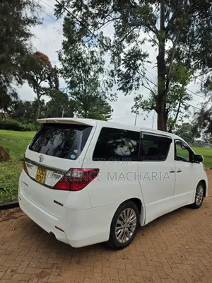 Toyota Alphard 2014 White