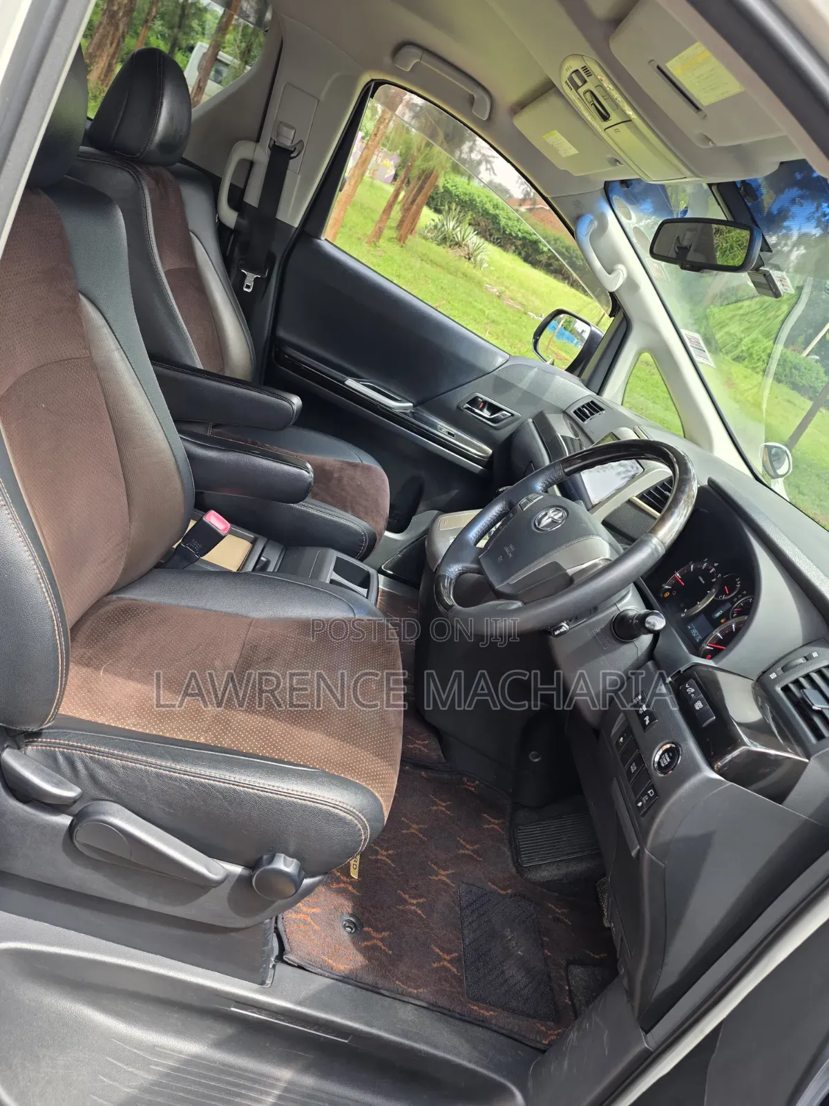 Toyota Alphard 2014 White