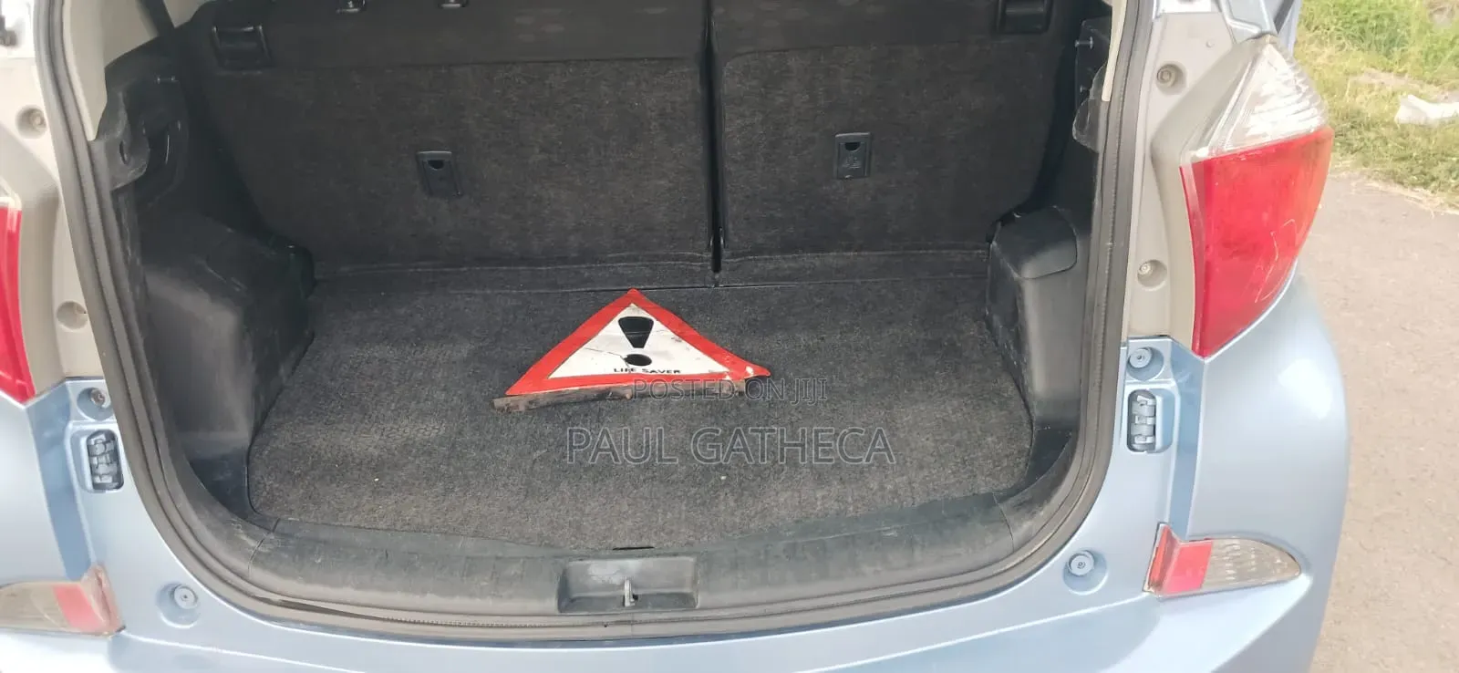 Toyota Ractis 2012 Blue