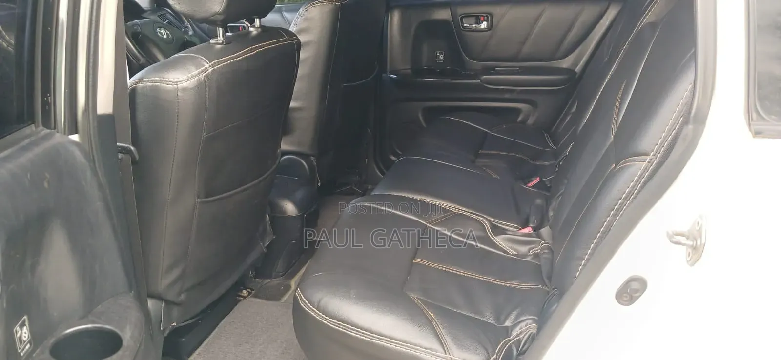 Toyota Kluger 2004 White