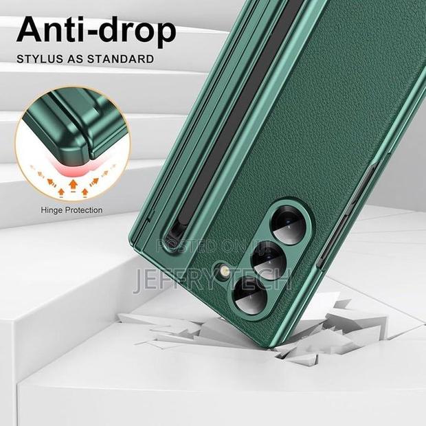 Samsung Galaxy Z Fold 6 Phone Case With Built-in Screen Protector, L - thumbnail 2