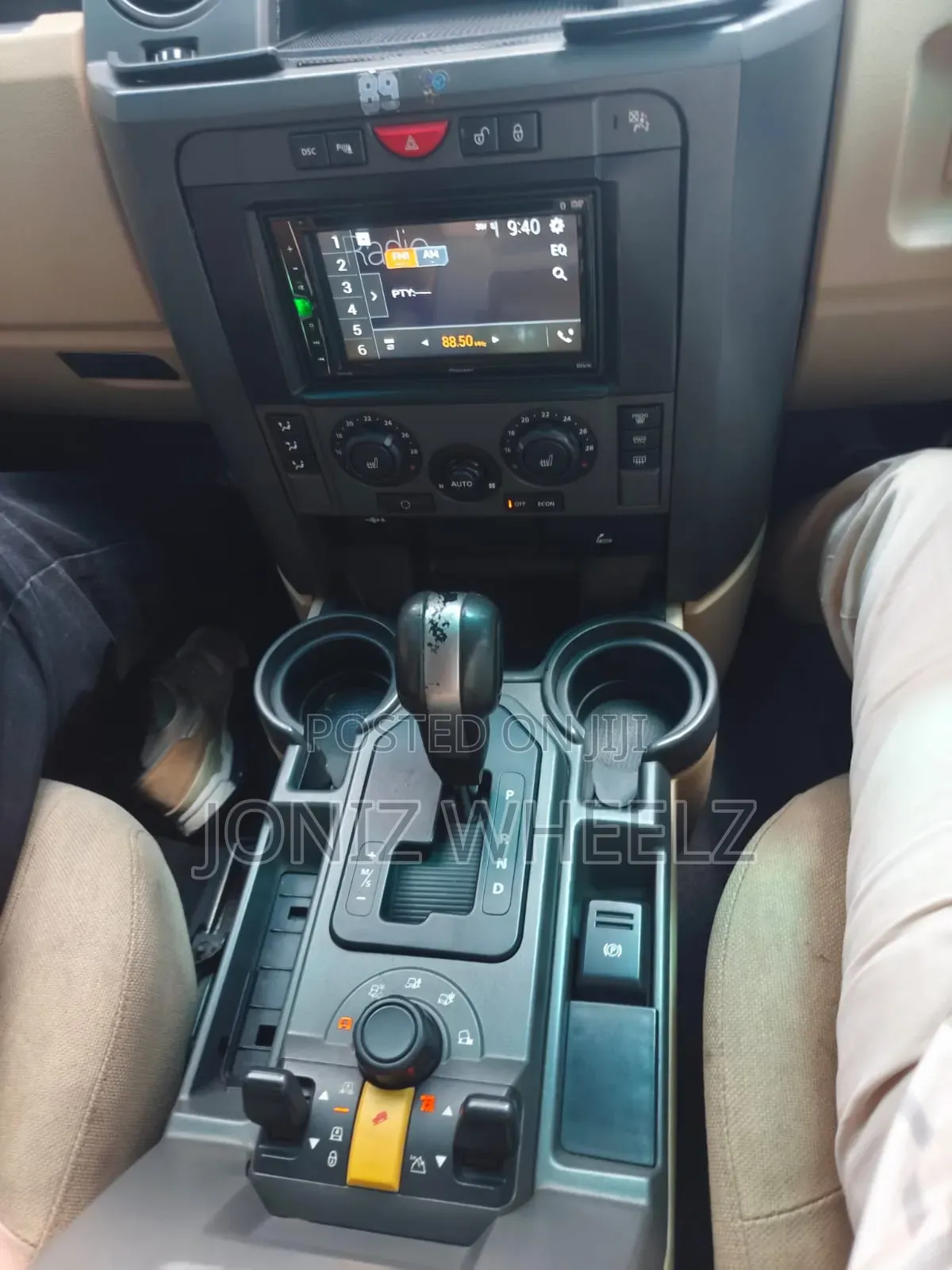 Land Rover Discovery 2005 Black