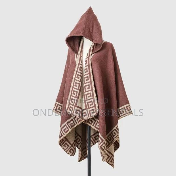Women's Hooded Wrap Shawl/Poncho