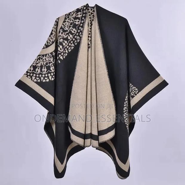 Women's Floral Wrap Shawl/Poncho - thumbnail 6
