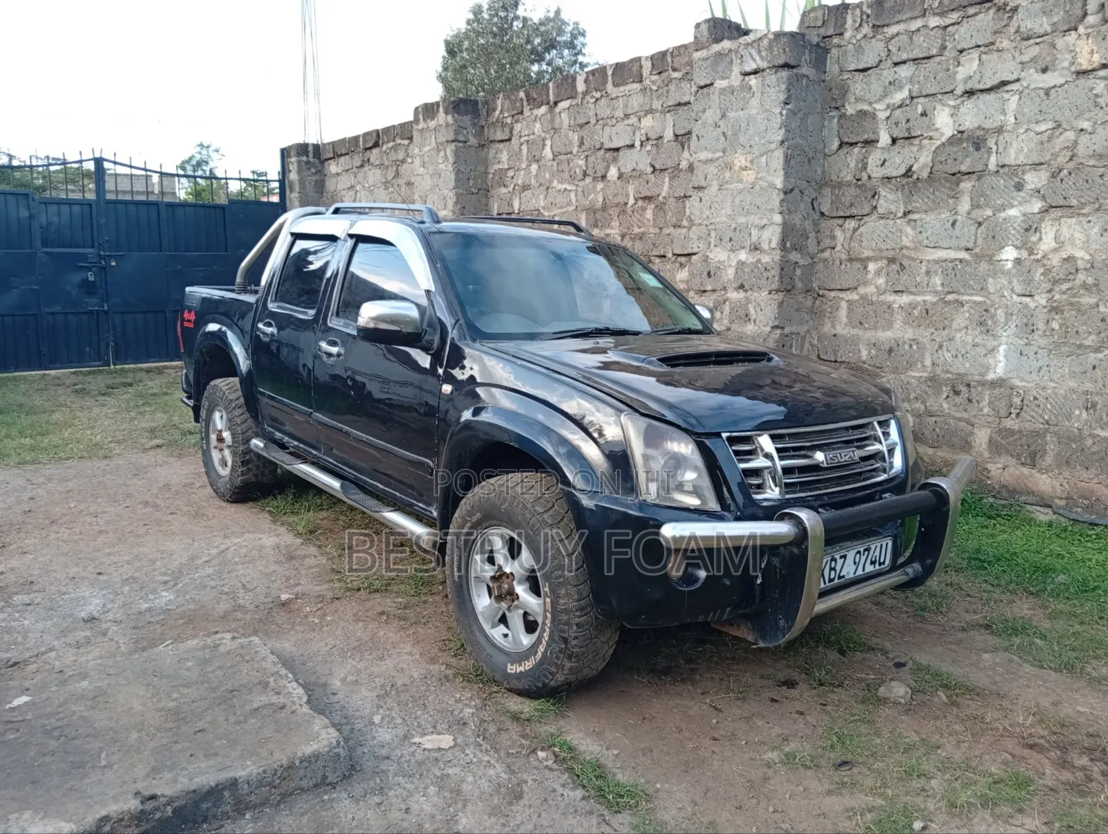 Isuzu D-MAX 2007 Black