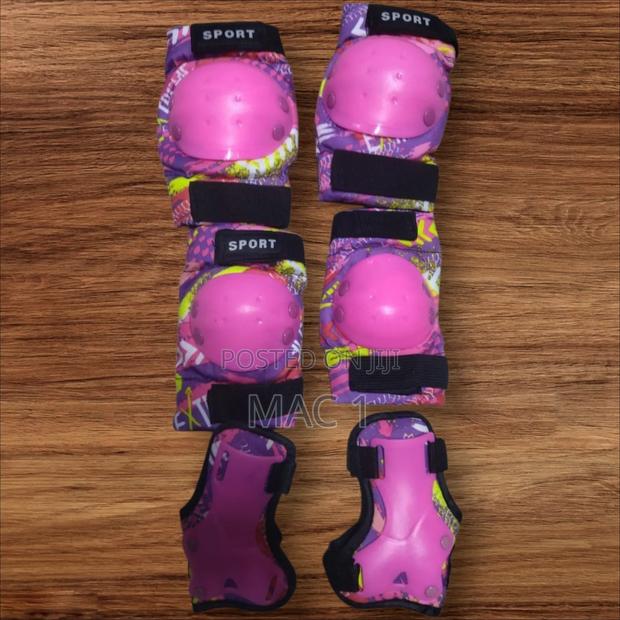 Adjustable Kids Skating Protective Pads Set – Pink