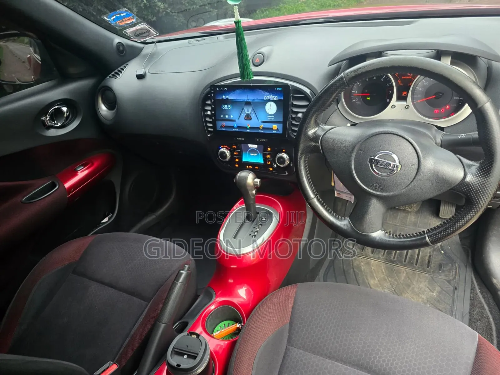 Nissan Juke 2012 Red