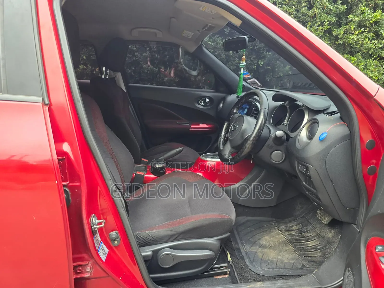 Nissan Juke 2012 Red
