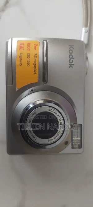 Digital Compact Camera