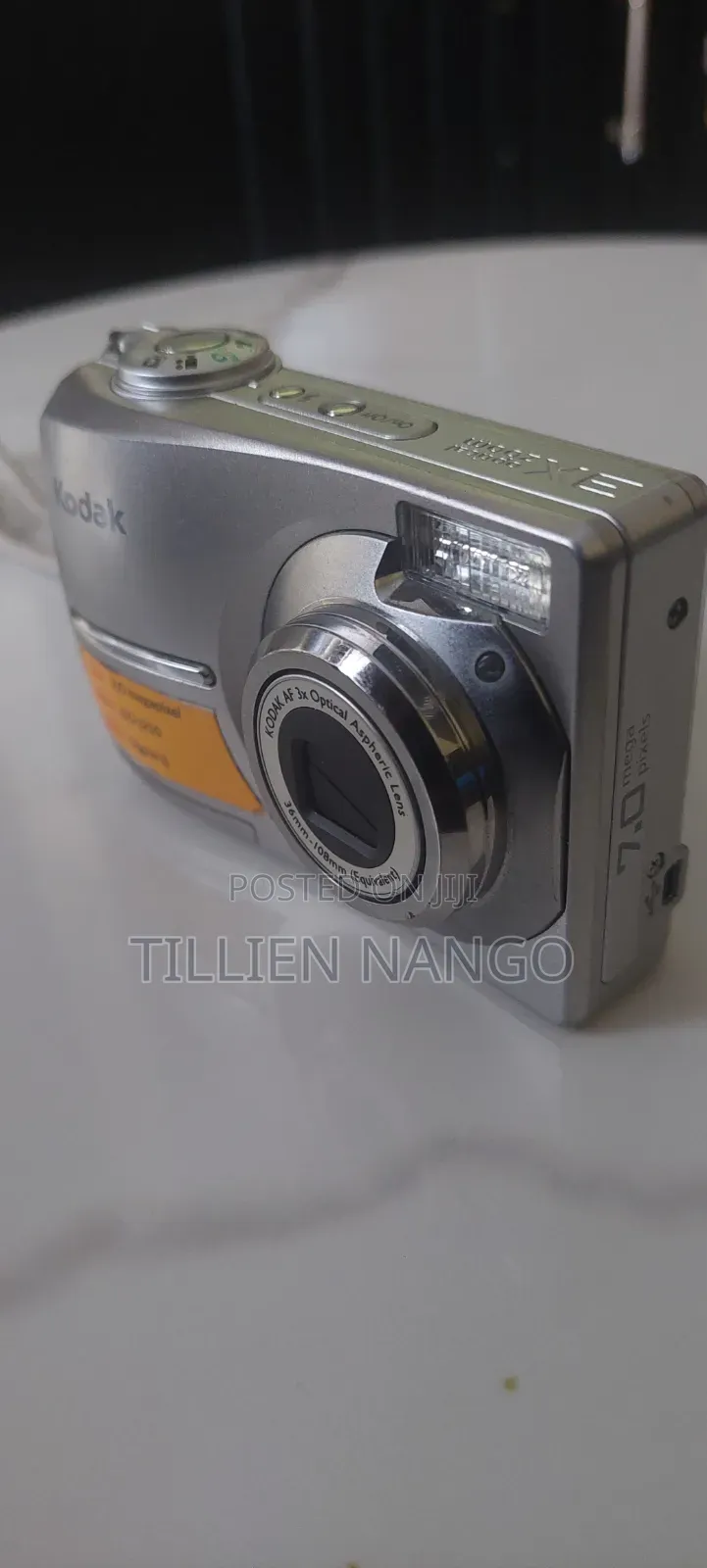 Digital Compact Camera
