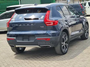 Volvo XC40 2019 Blue