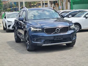 Volvo XC40 2019 Blue