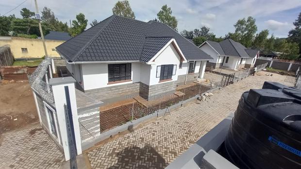 3bdrm House in Airport, Kapuonja for sale