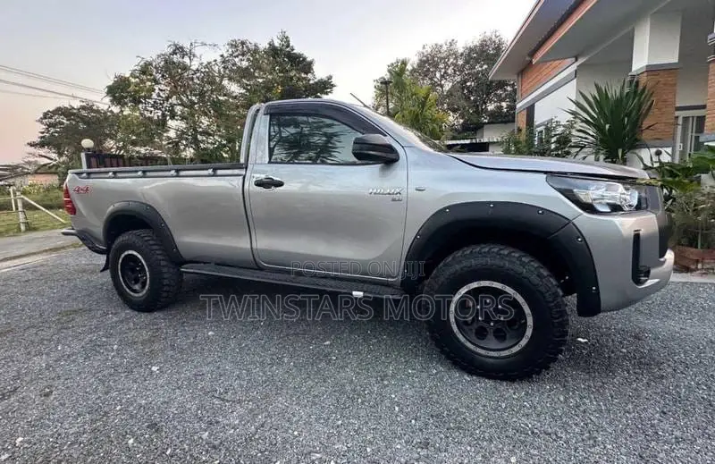 Toyota Hilux Revo Single Cab Deisel 2.8 AWD 2019 Gray