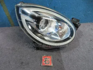 Passo Moda 2018 Headlights