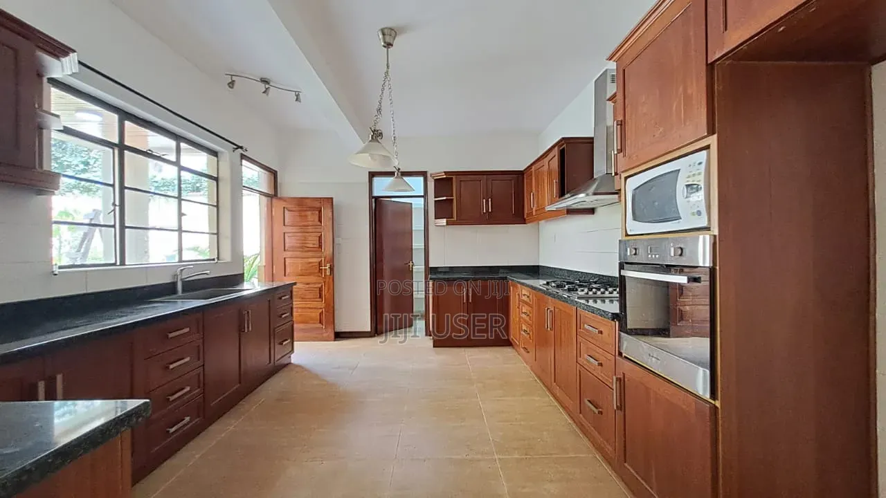 4bdrm House in Spring Valley, Westlands for rent