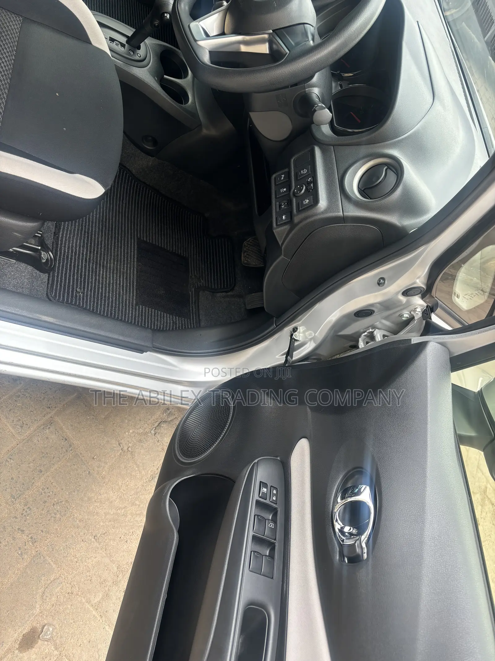 Nissan Note 2019 Silver