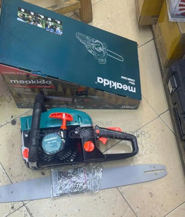 Meakida 58cc Petrol Chain Saw, Suitable for Cutting Trees