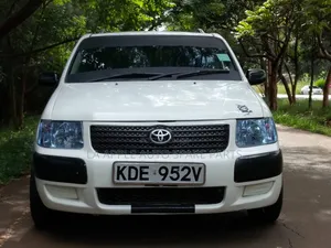 Toyota Succeed SV Premium 2014 White