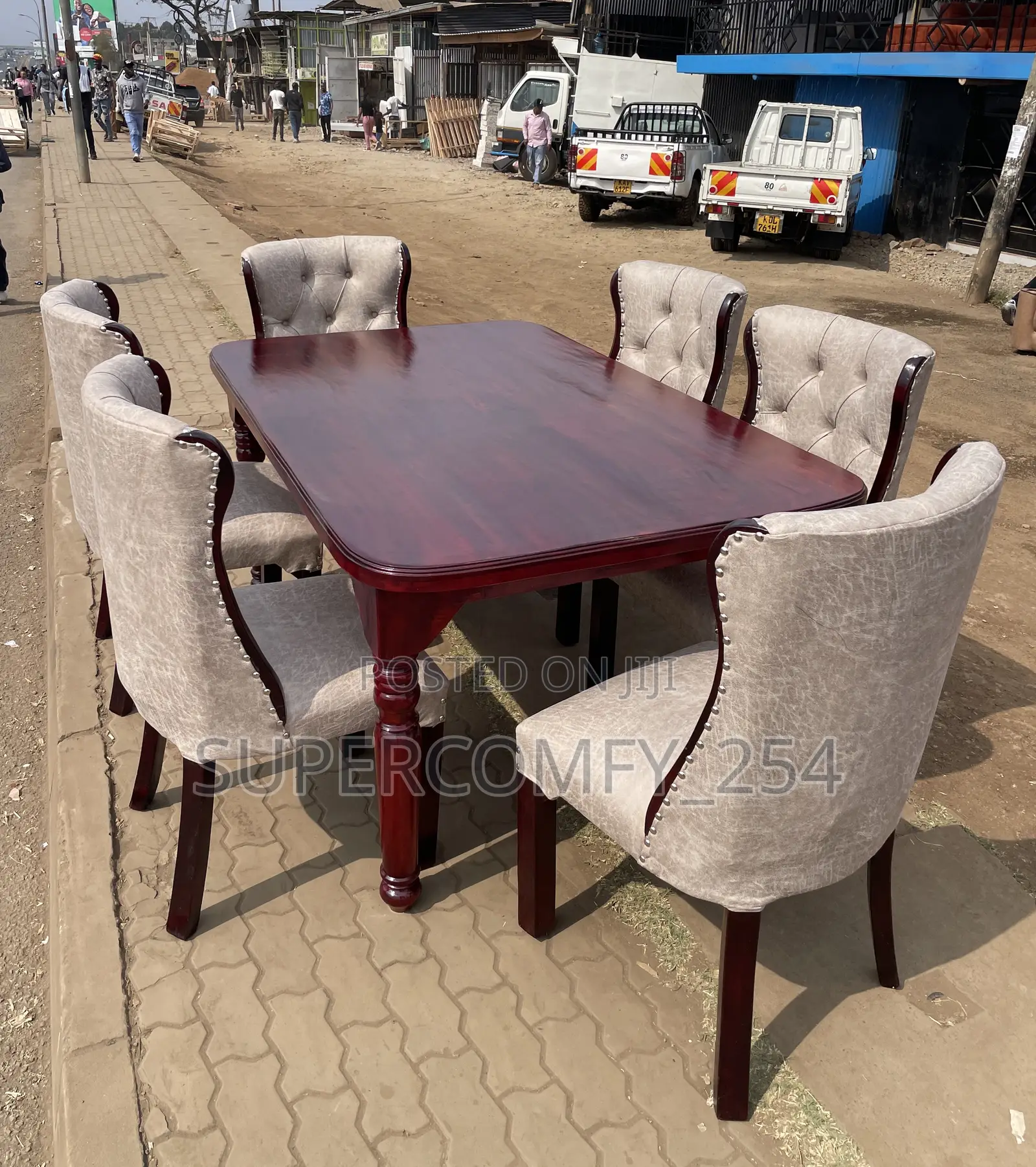 Super Fabric Back Dining Tables