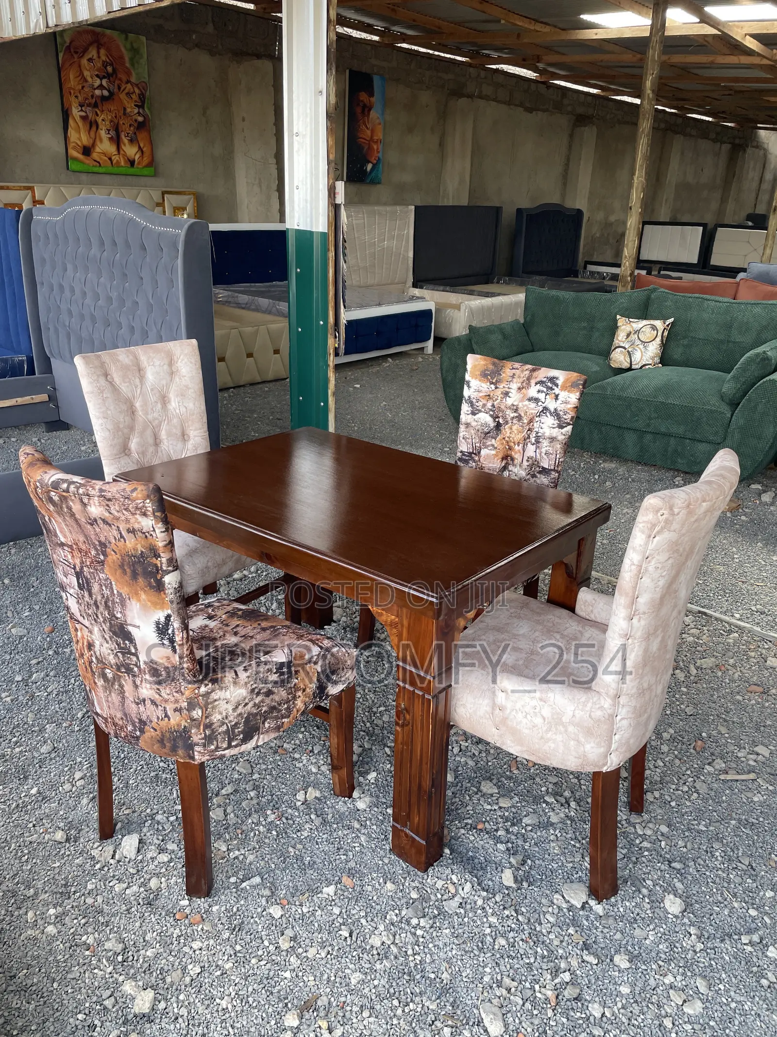 Super Fabric Back Dining Tables