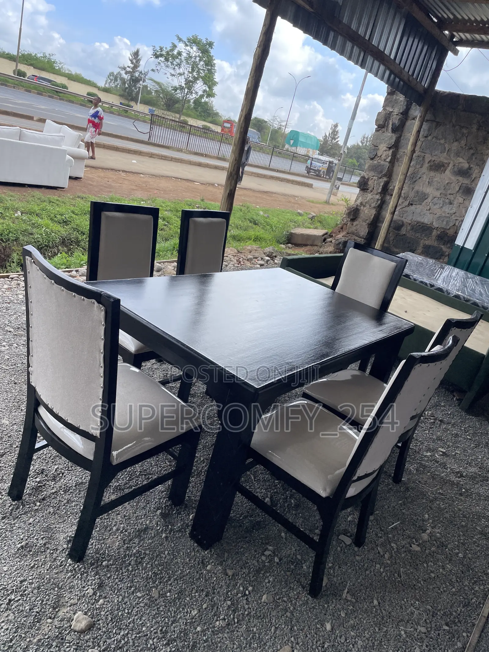 Super Fabric Back Dining Tables