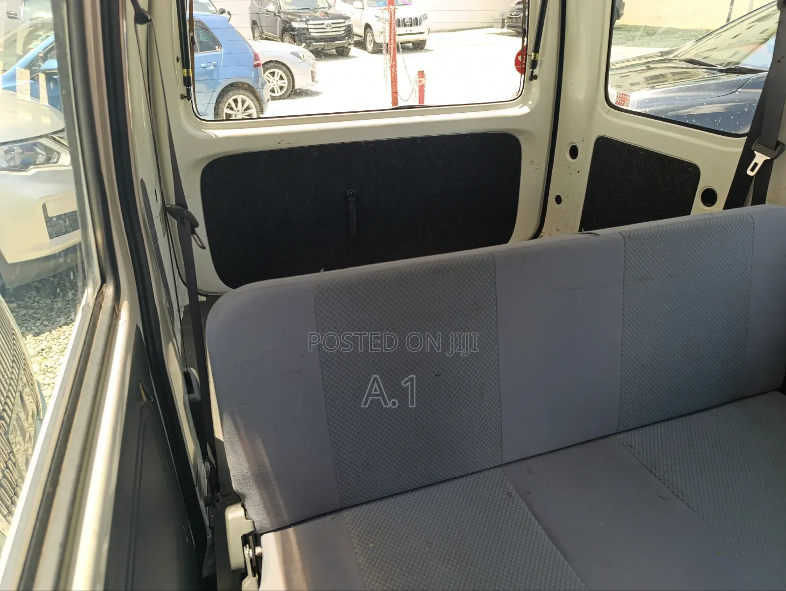 Toyota Pixis Van