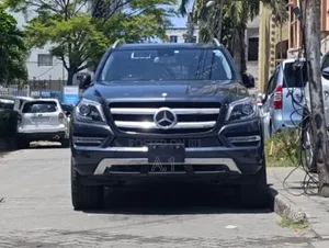 Mercedes-Benz GL-Class 2016 Blue