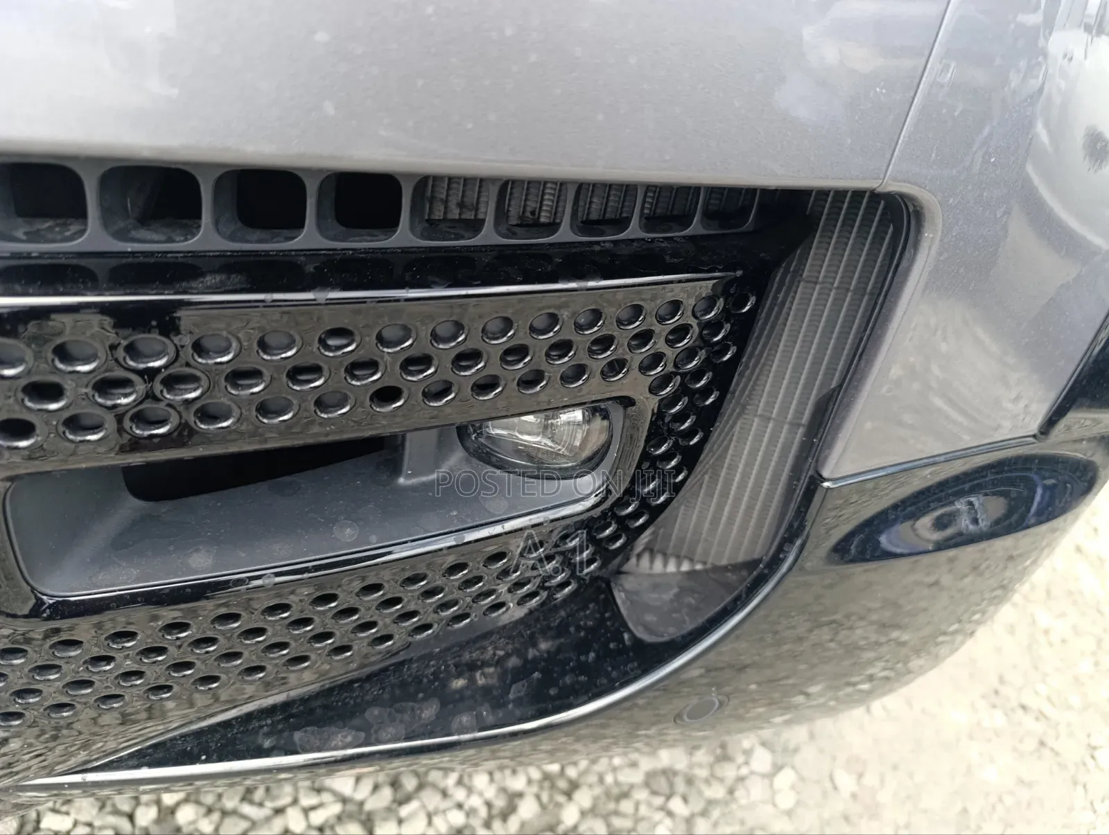Land Rover Defender 2024 Gray