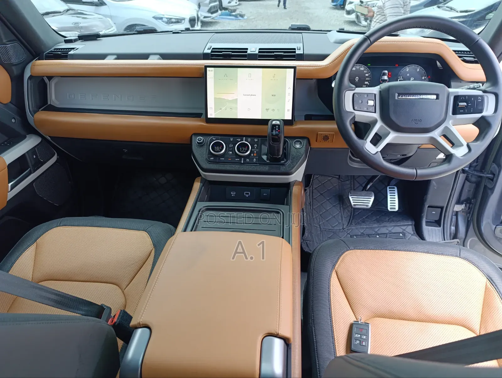 Land Rover Defender 2024 Gray