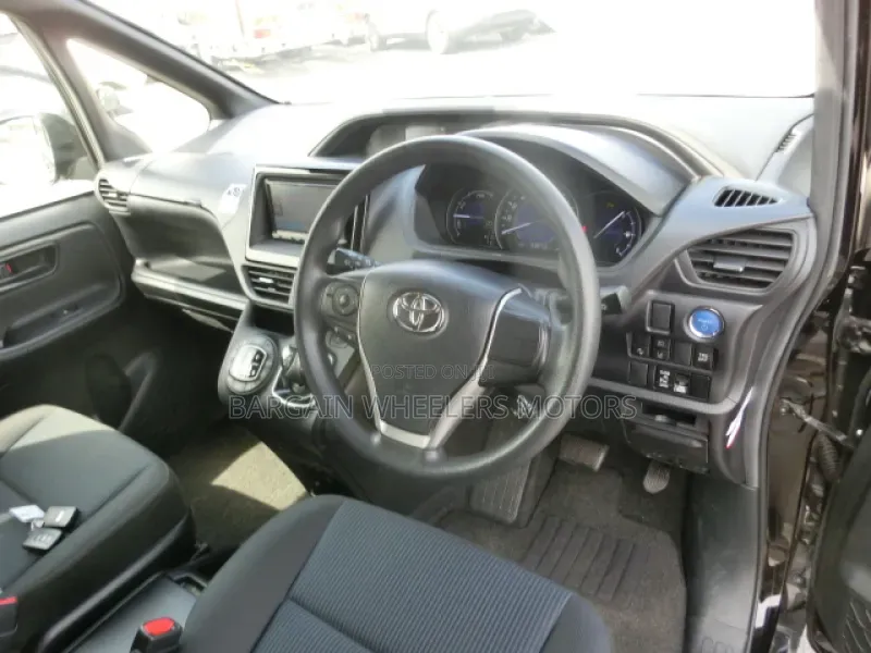 Toyota Noah 2019 Black