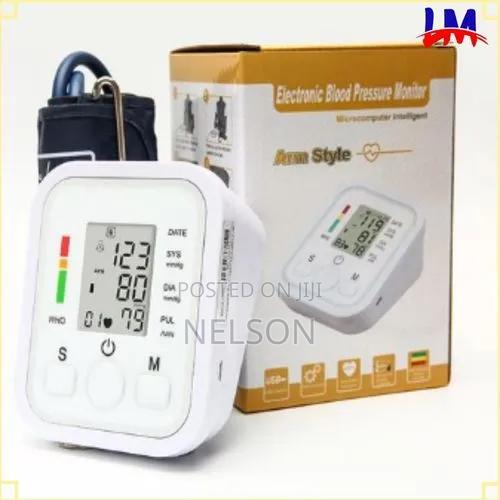 Digital Large Screen Health Blood Pressure Monitors - main view