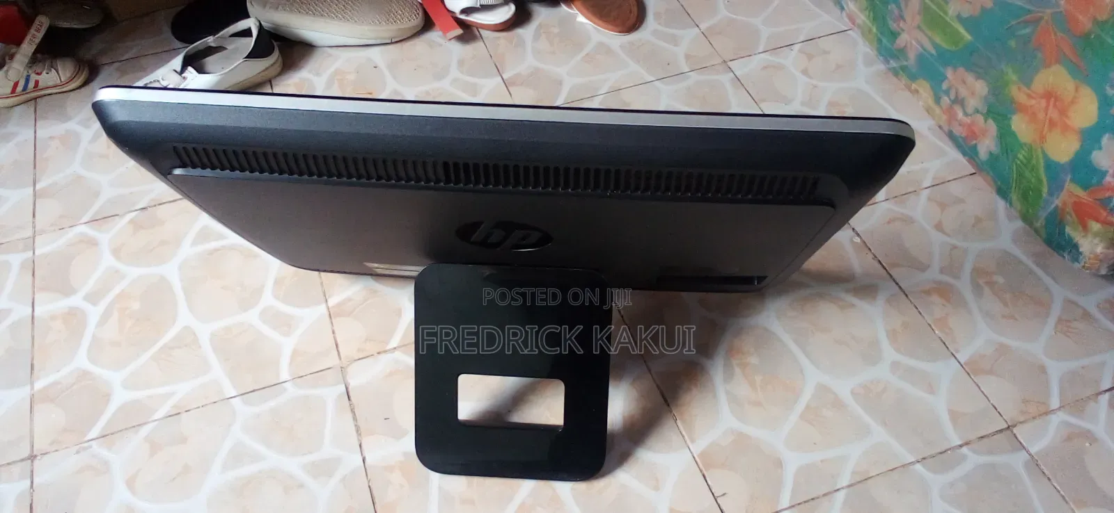 Desktop Computer HP 200 G4 22 All-in-One 6GB AMD Ryzen 5 HDD 512GB