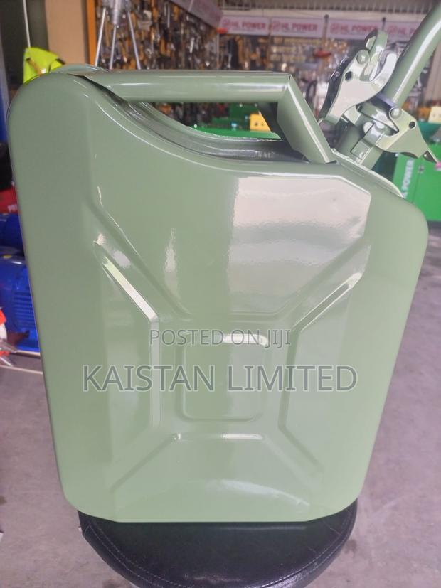 20l Fuel Jerry Cans/Metal Jerrican - thumbnail 2