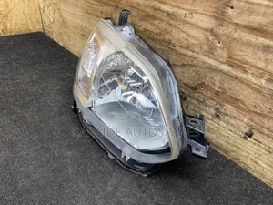 Passo 2017 Headlights
