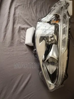 Peugeot 208 2016 Right Light Assembly Headlight