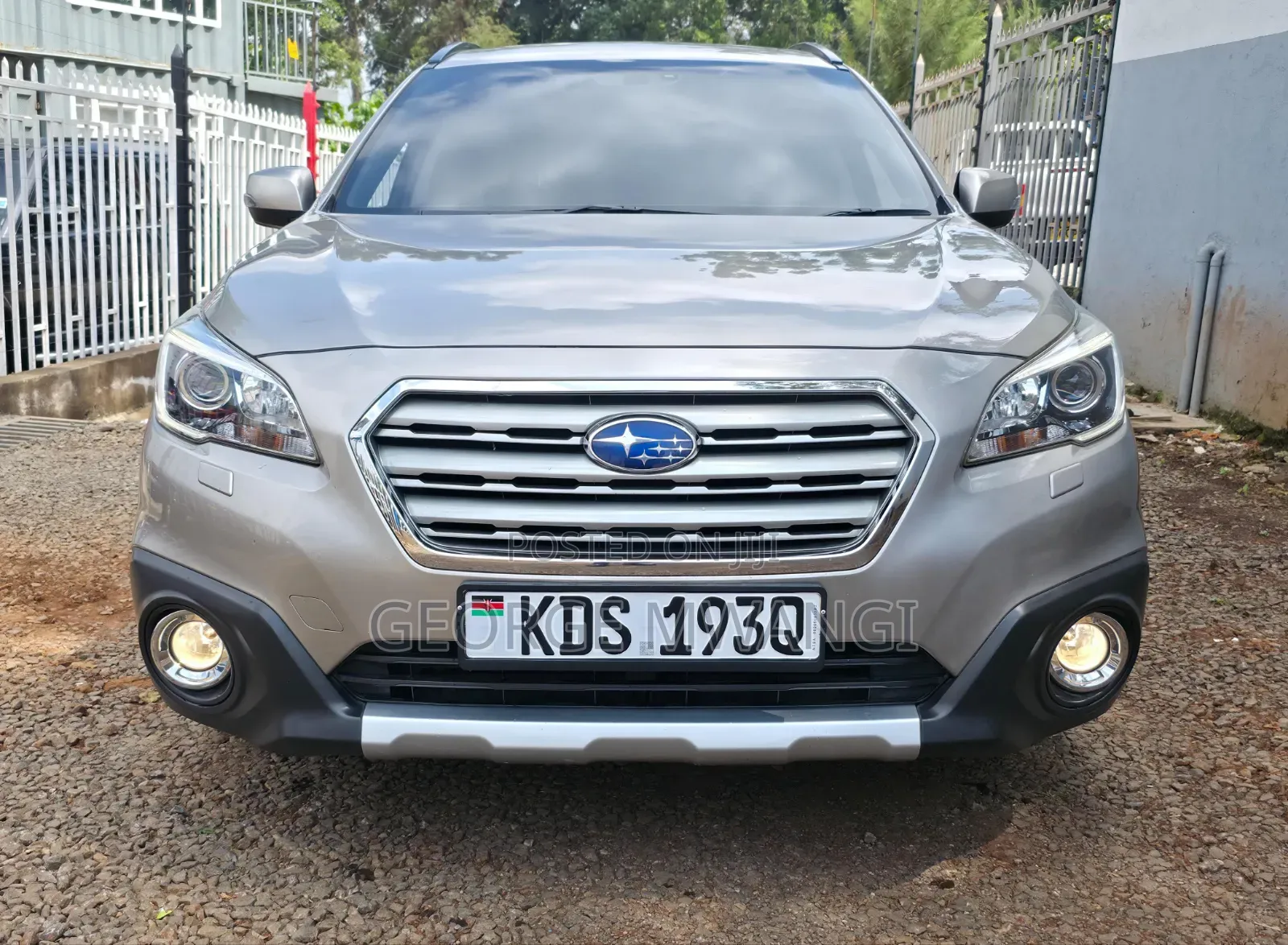 Subaru Outback 2017 Gray