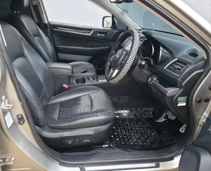 Subaru Outback 2017 Gray