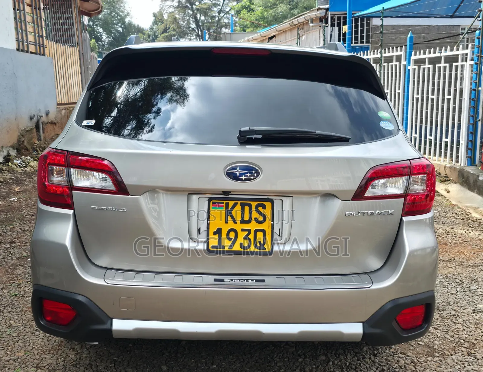 Subaru Outback 2017 Gray