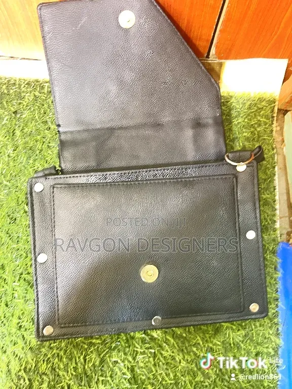 Water Proof Sling Bag