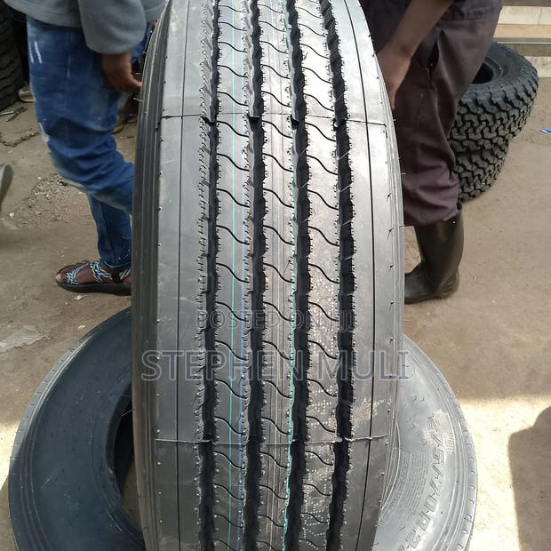 Buses Stock Tyres - thumbnail 2