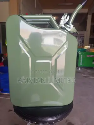 20 L Jerrycans/Fuel Tanks/With Sprout