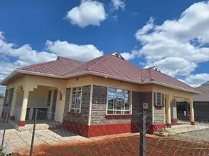 3bdrm Bungalow in Koma Plains, Malaa for sale