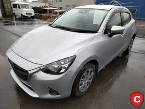 Mazda Demio 2019 Silver