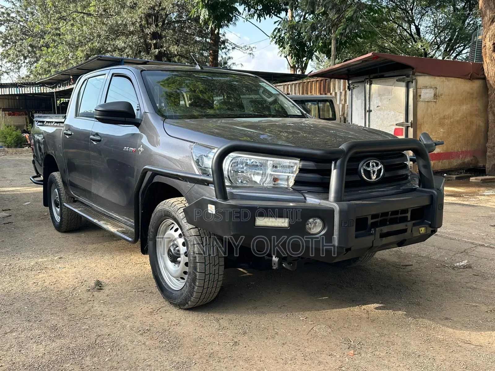 Toyota Hilux 2021 Gray