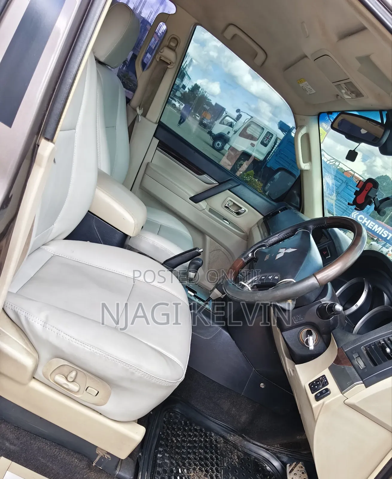Mitsubishi Pajero 3.2 Di-Dc GLS 2009 Gray